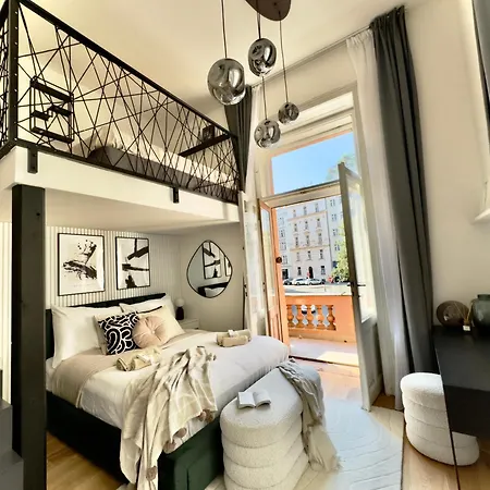 Rentero Modern High Ceiling Loft With Terrace Apartment, *