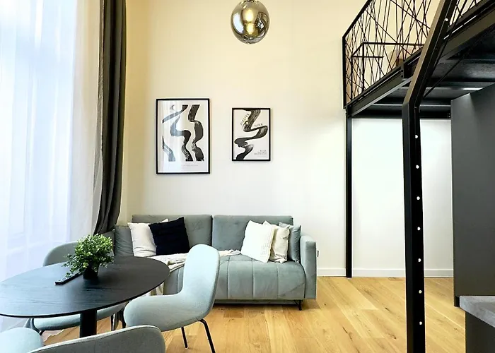 Rentero Modern High Ceiling Loft With Terrace Apartment, Appartement